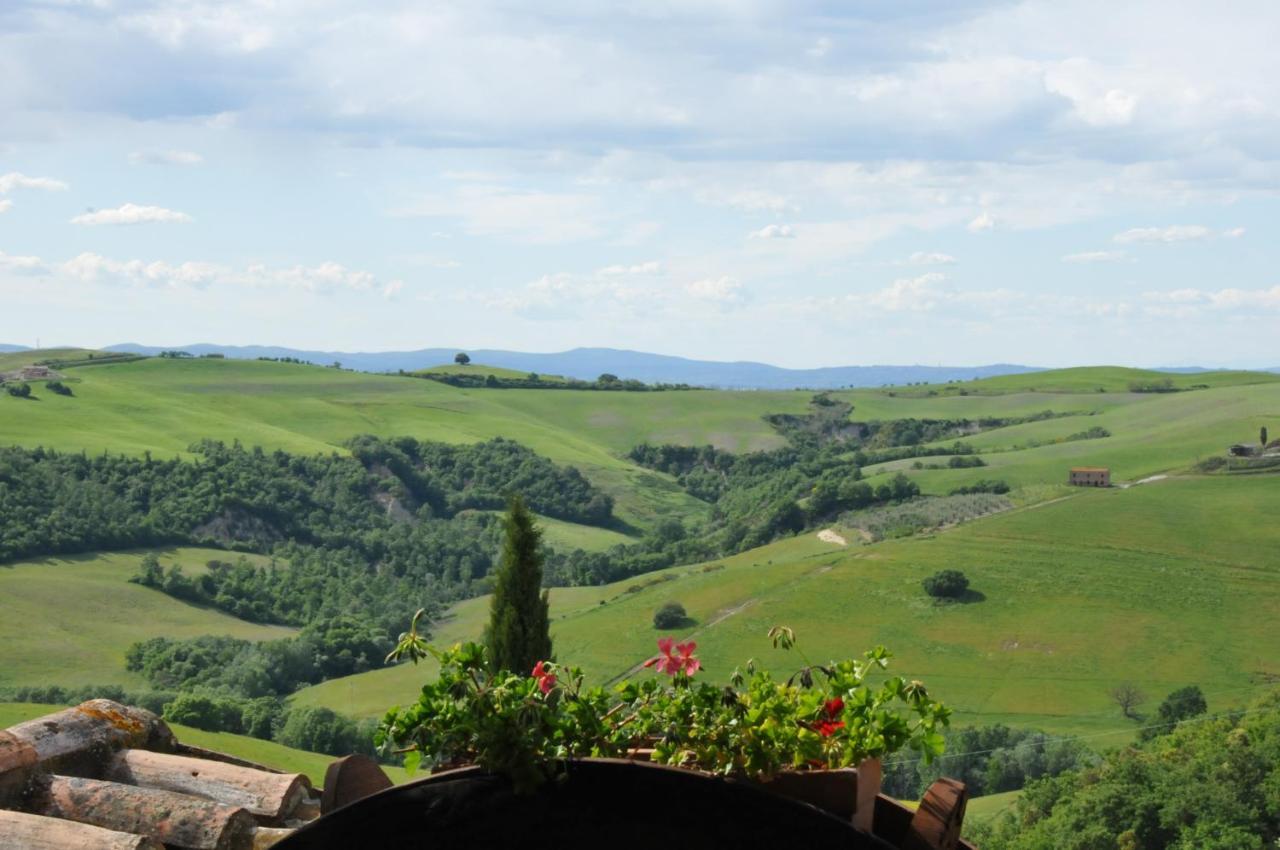 Agriturismo Monsole - Montalcino Buitenkant foto