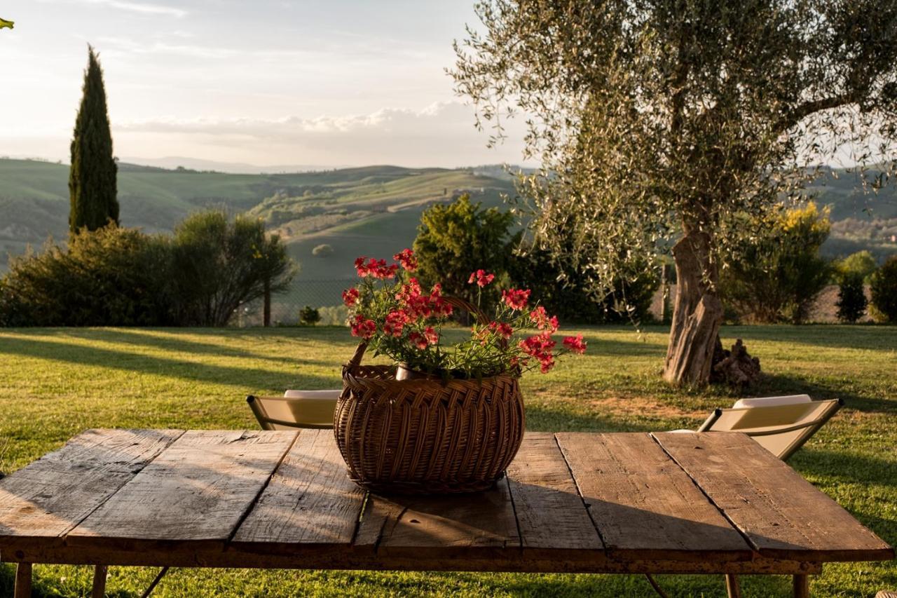 Agriturismo Monsole - Montalcino Buitenkant foto