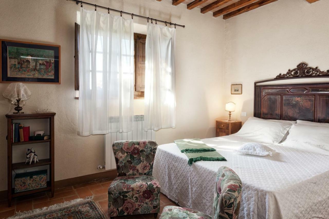 Agriturismo Monsole - Montalcino Buitenkant foto