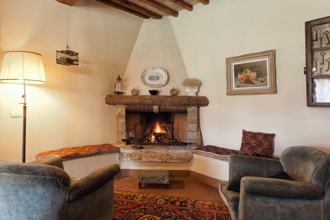 Agriturismo Monsole - Montalcino Buitenkant foto